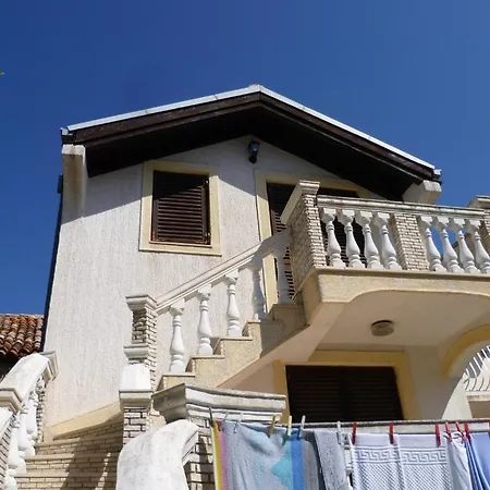 In With Balcony, W-lan, Washing Machine