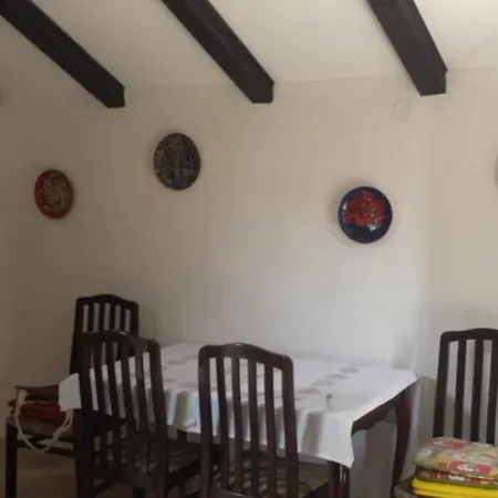 In With Balcony, W-lan, Washing Machine * Zlarin