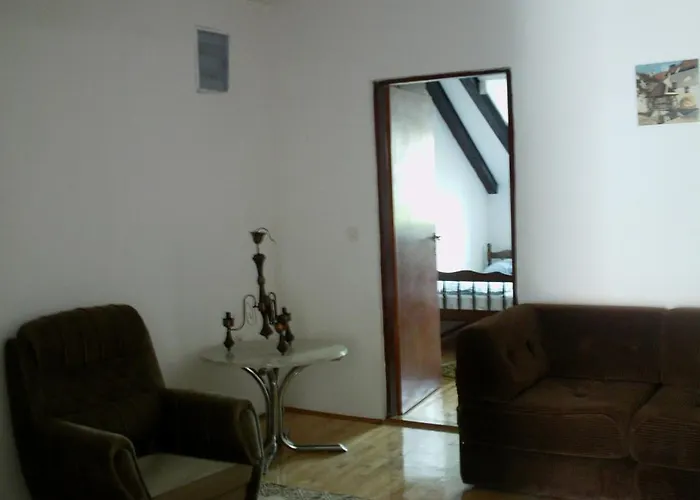 In With Balcony, W-lan, Washing Machine Appartement Zlarin